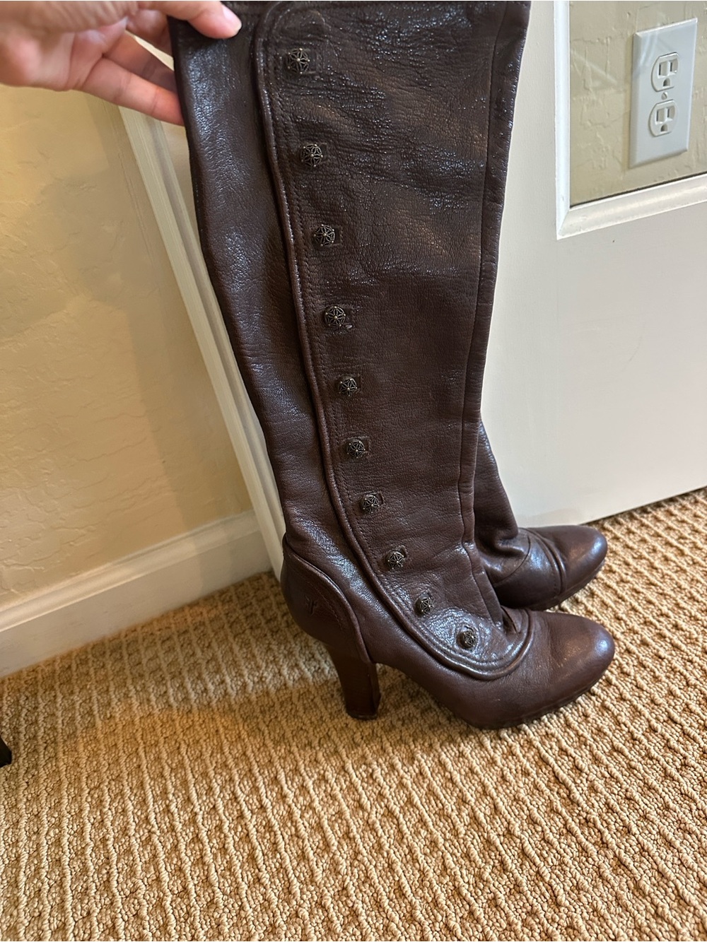 Frye Matilda brown boots